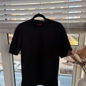 HUGO Men Black Short Sleeve Tee